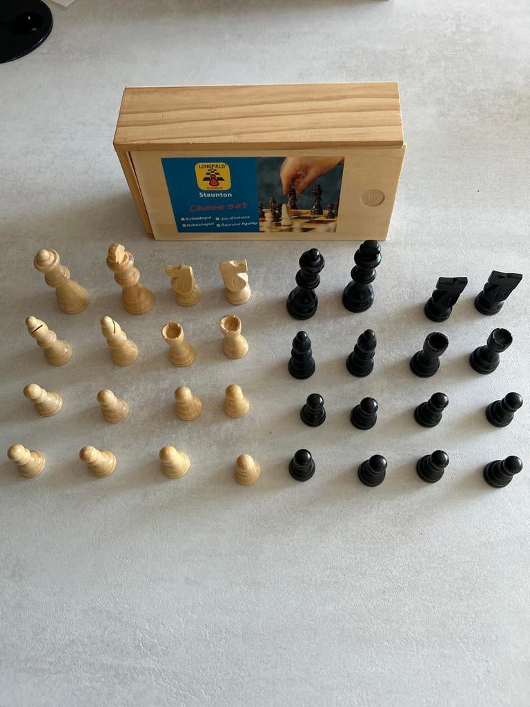 Longfield Staunton Schaakset - Complete Houten Schaakstenen, Hobby en Vrije tijd, Een of twee spelers, Ophalen of Verzenden, Gebruikt