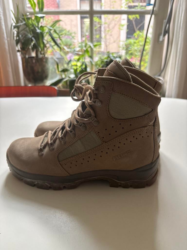 Meindl Safari Mid (Desert Fox) - Lichtgewicht maat 43,5, Sport en Fitness, Bergsport en Wandelen, Ophalen of Verzenden, Zo goed als nieuw