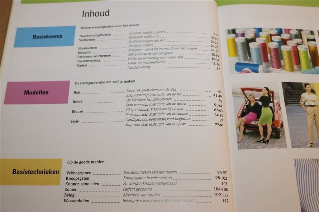 Burda Handboek Knippen & Naaien — Met Patroonblad, Ophalen of Verzenden, Gelezen, Overige onderwerpen