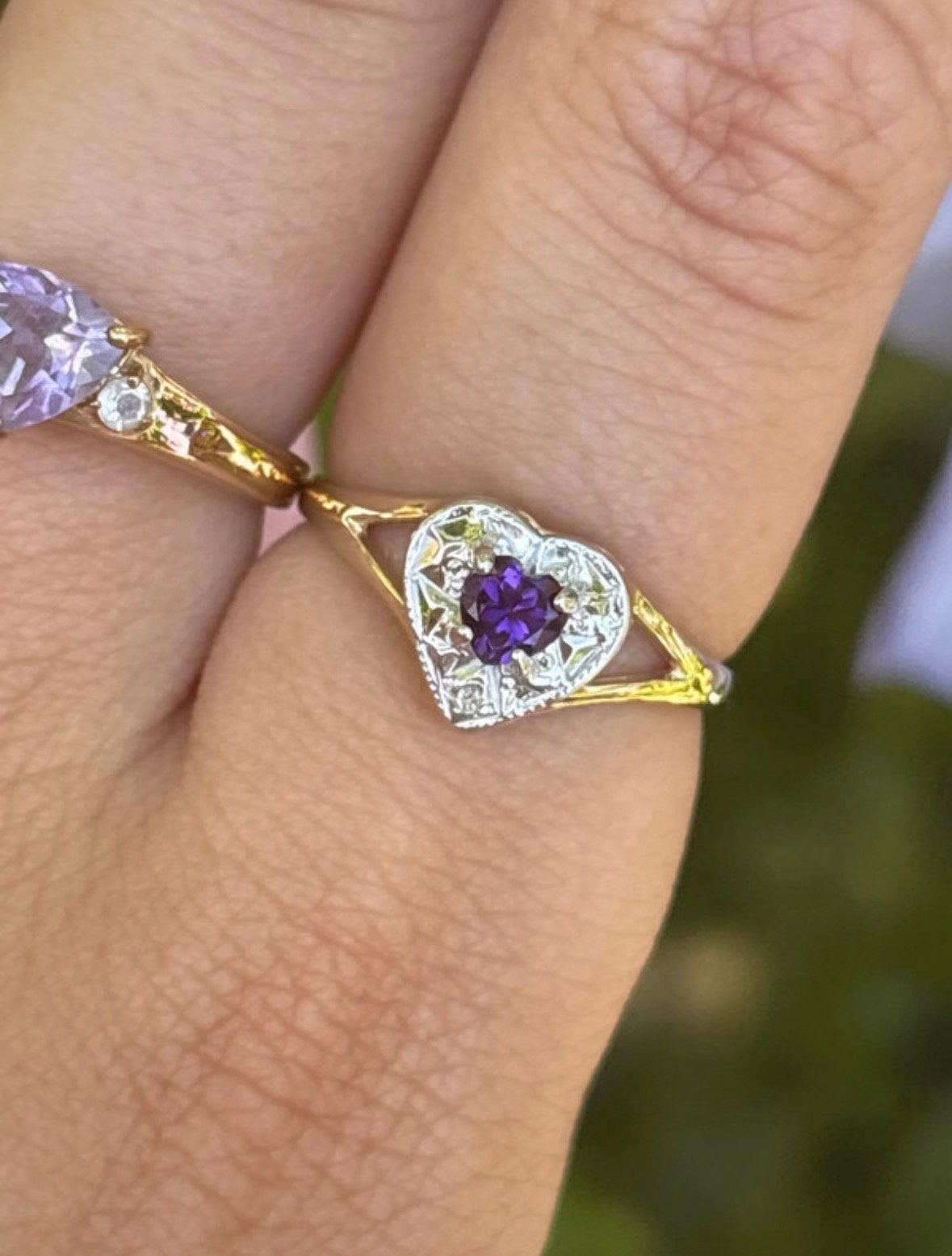 9 karaat gouden hartvormig ring met amethist, Ophalen of Verzenden, Zo goed als nieuw, 17 tot 18, Dame