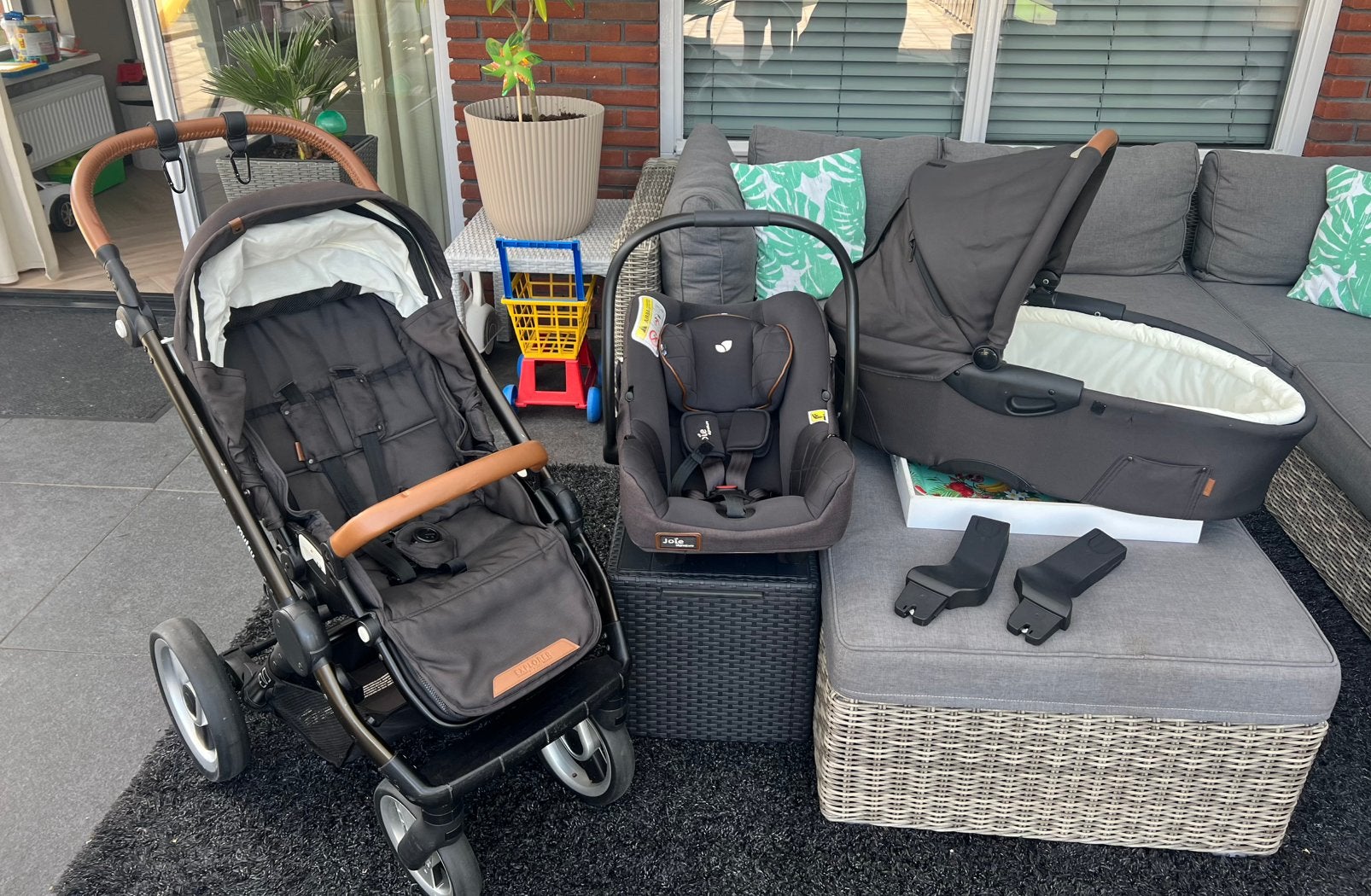 Mutsy Evo kinderwagen, Gebruikt, Met autostoeltje, Ophalen of Verzenden, Combiwagen
