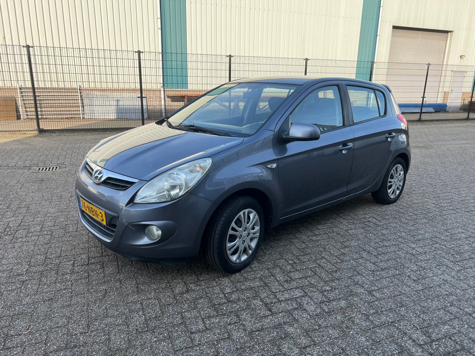 Hyundai i20 1.4 5-DRS 2010,motor stuk !! €799.,, Auto's, Voorwielaandrijving, Euro 5, 40 €/maand, 4 cilinders