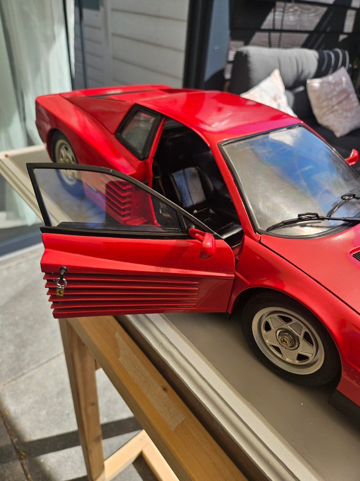 Pocher 1/8 Ferrari Testarossa compleet modelbouwkit, Hobby en Vrije tijd, Ophalen of Verzenden, Groter dan 1:32, Auto, Overige merken