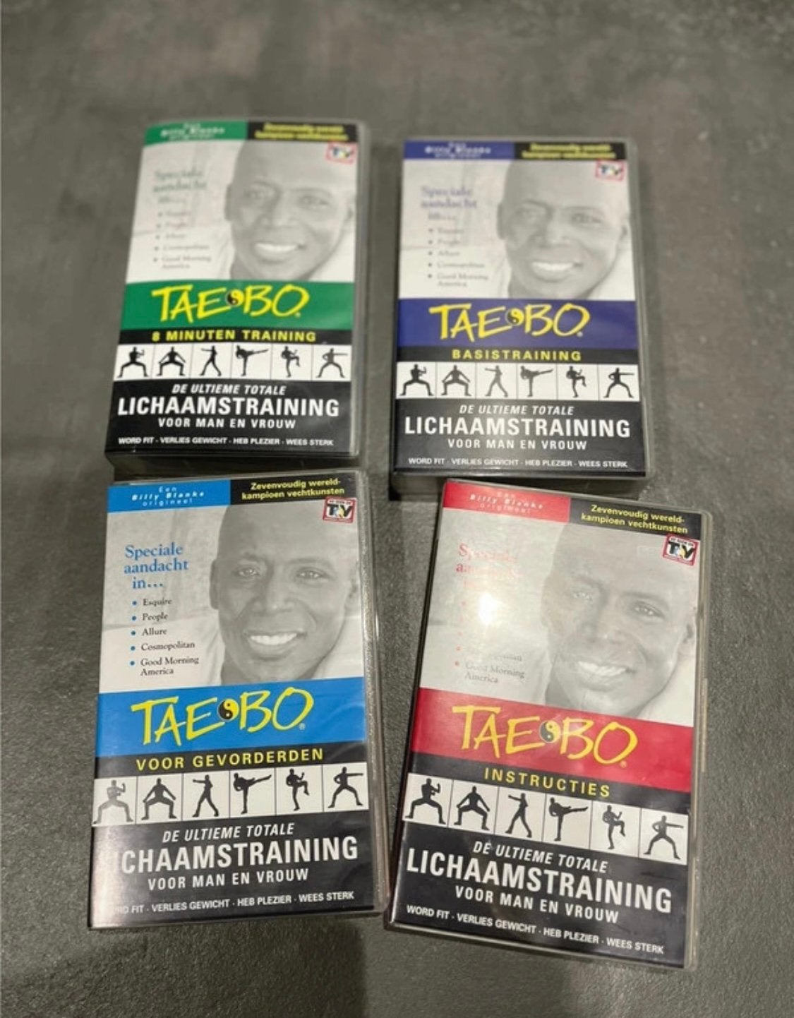 Tabel Workout VHS – Complete Set van 4 Videobanden!, Ophalen, Zo goed als nieuw