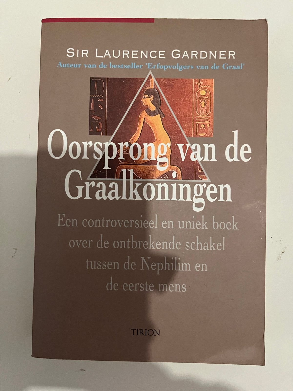 Oorsprong van de Graalkoningen - Sir Laurence Gardner, Ophalen of Verzenden, Zo goed als nieuw, Christendom | Katholiek