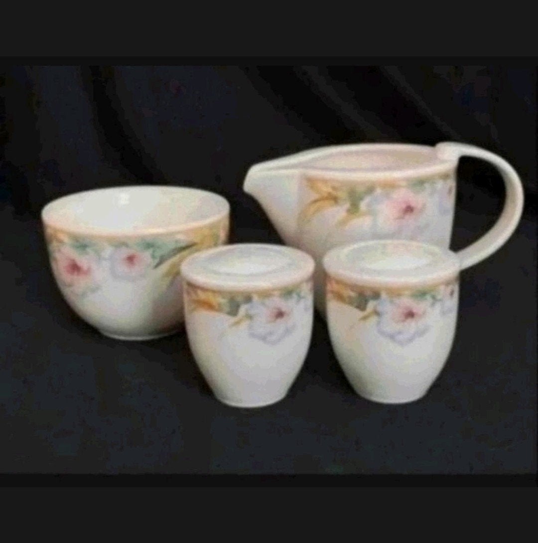 Villeroy & Boch Exotica Creamer Sugar Salt Pepper Shakers, Ophalen of Verzenden, Zo goed als nieuw, Porselein, Overige stijlen