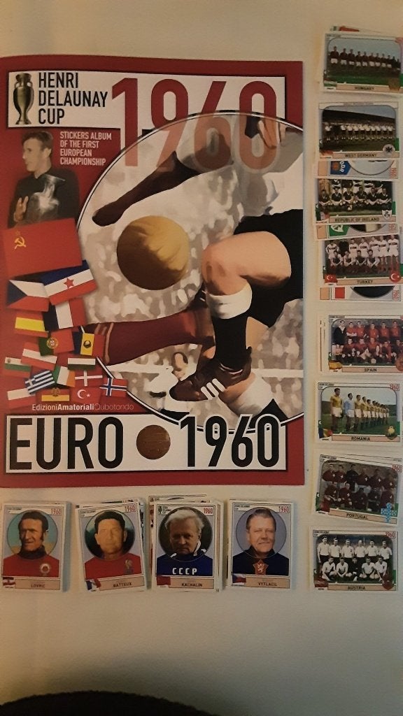 Verzameling Albums EK voetbal van Panini en andere, Ophalen, Zo goed als nieuw, Sticker