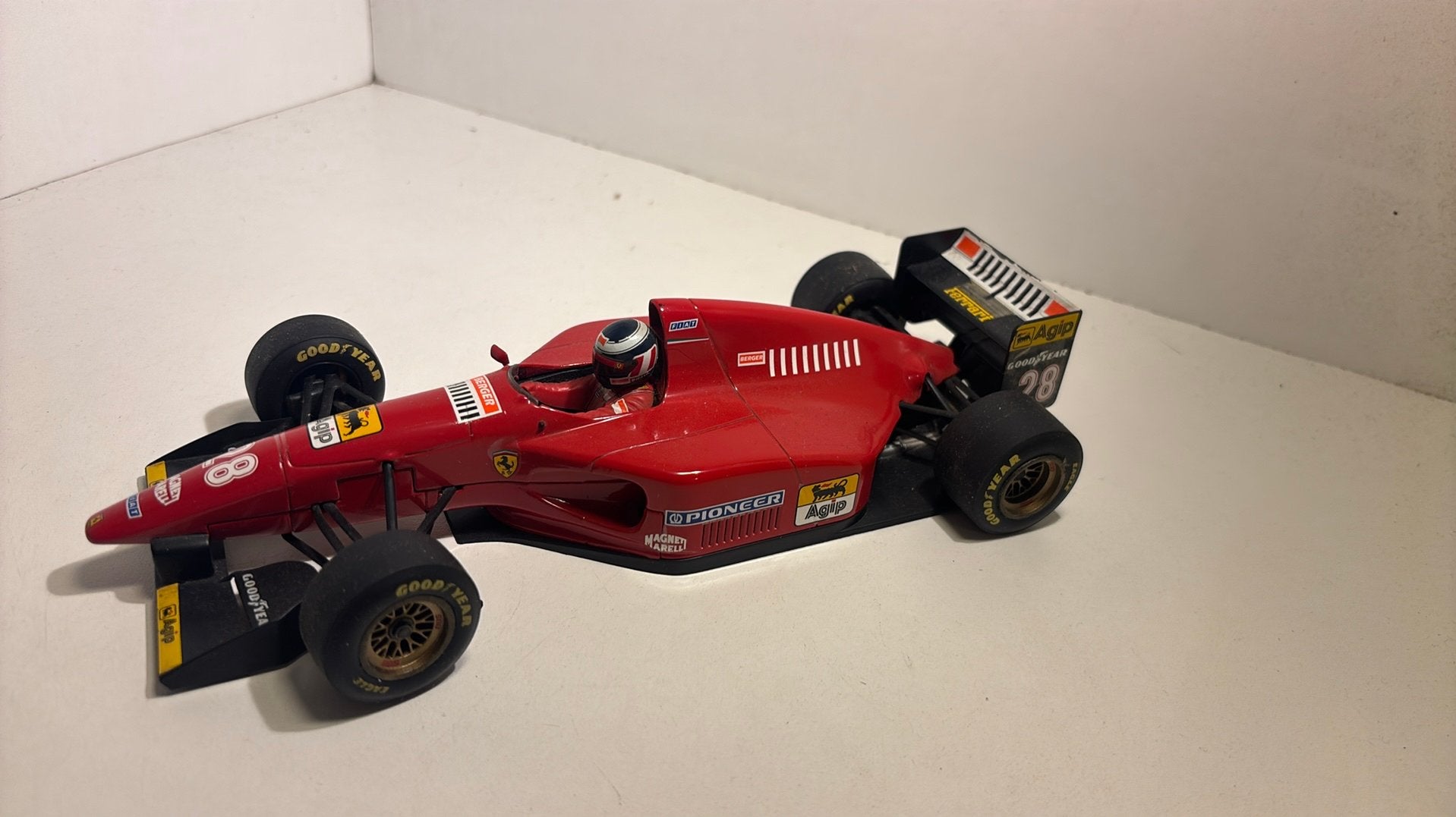 F1 ferrari 412T 1 g.bergen minichamps 1.18, Ophalen of Verzenden, MiniChamps, A, A