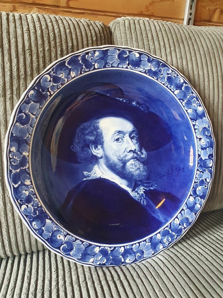 2 antieke Delfts Blauwe Schalen met Portretten  40cm diam., Ophalen of Verzenden