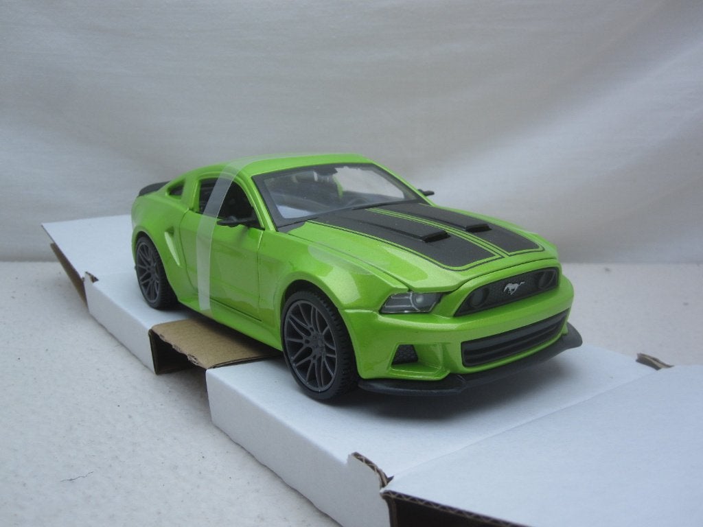 Ford Mustang Streetracer 2014 groen metalic 1:24 Maisto, Ophalen of Verzenden, Nieuw, Auto, Maisto