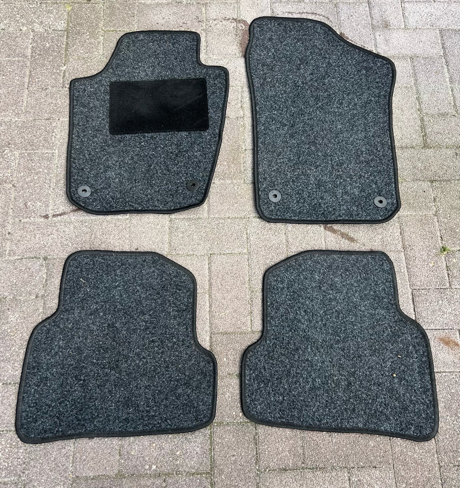 Mattenset (grijs) voor Seat Ibiza 6J, Ophalen of Verzenden, Gebruikt