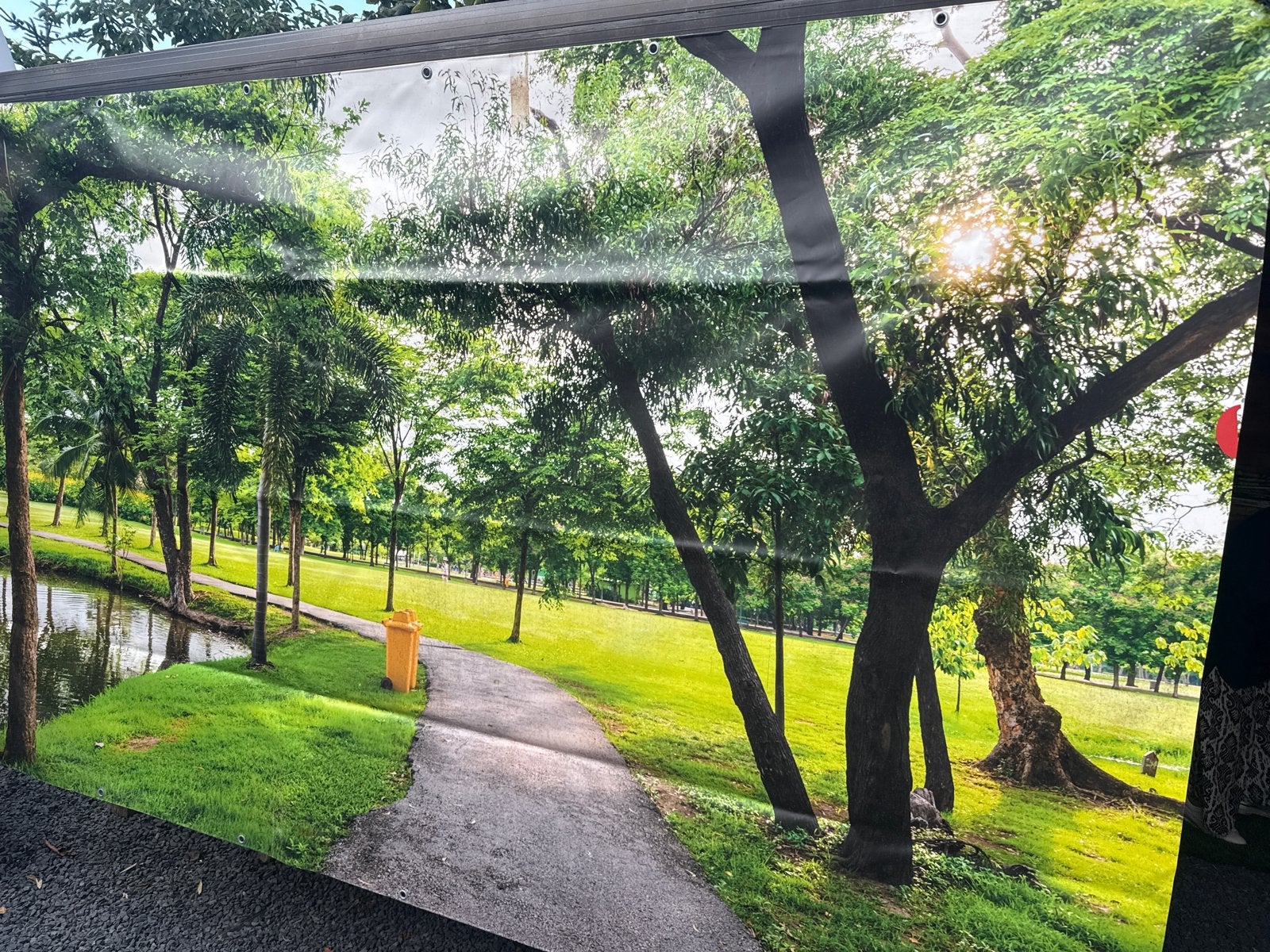 Vinyl tuindoek met parklandschap - ZGAN, Tuin en Terras, Ophalen, Zo goed als nieuw