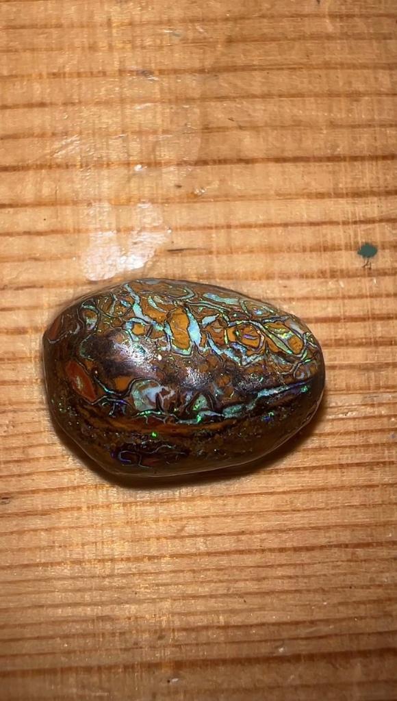 Australische boulder opaal, Ophalen of Verzenden, Mineraal