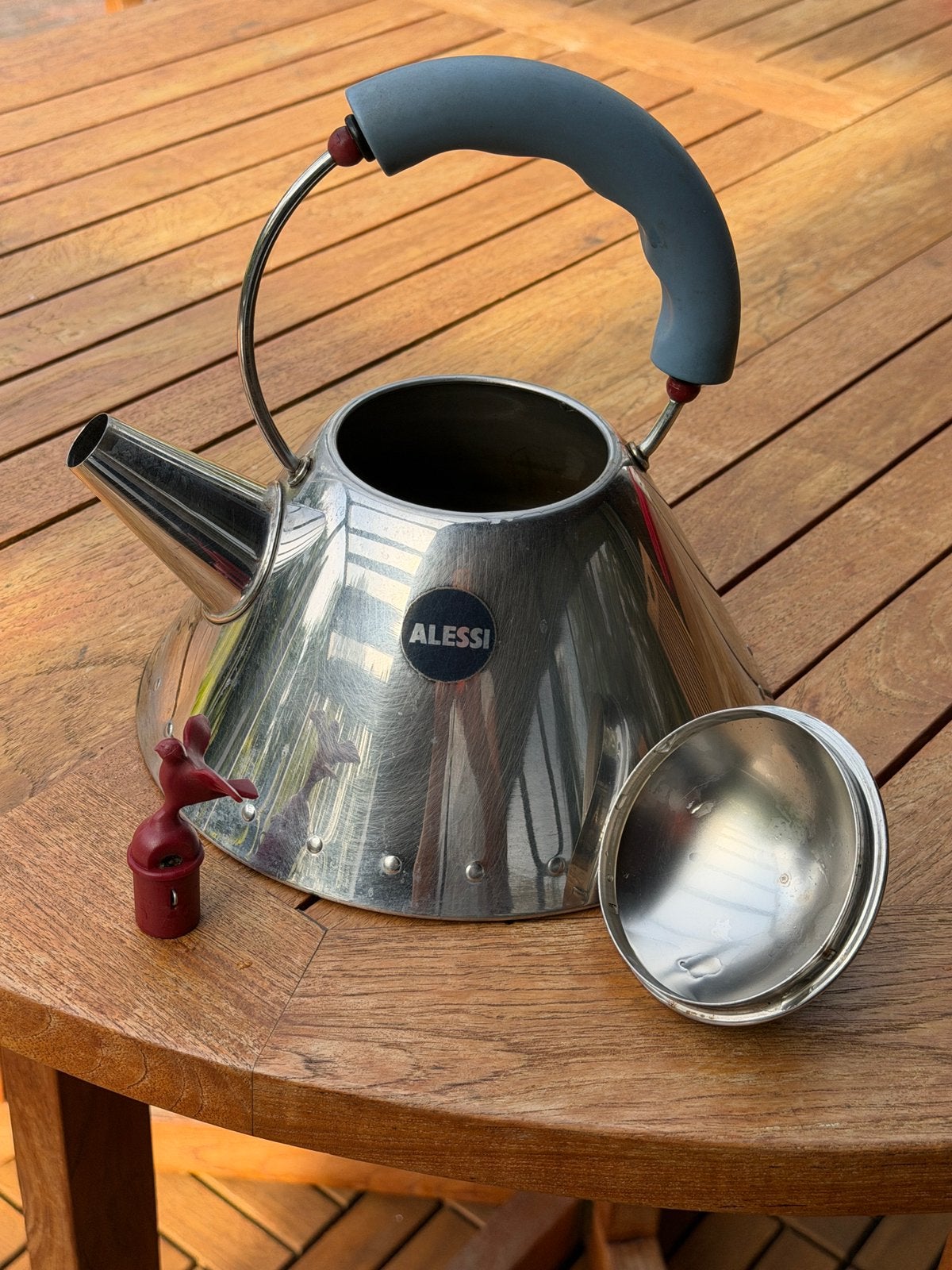Alessi fluitketel, Zo goed als nieuw, Meerkleurig, Ophalen, Theepot/fluitketel