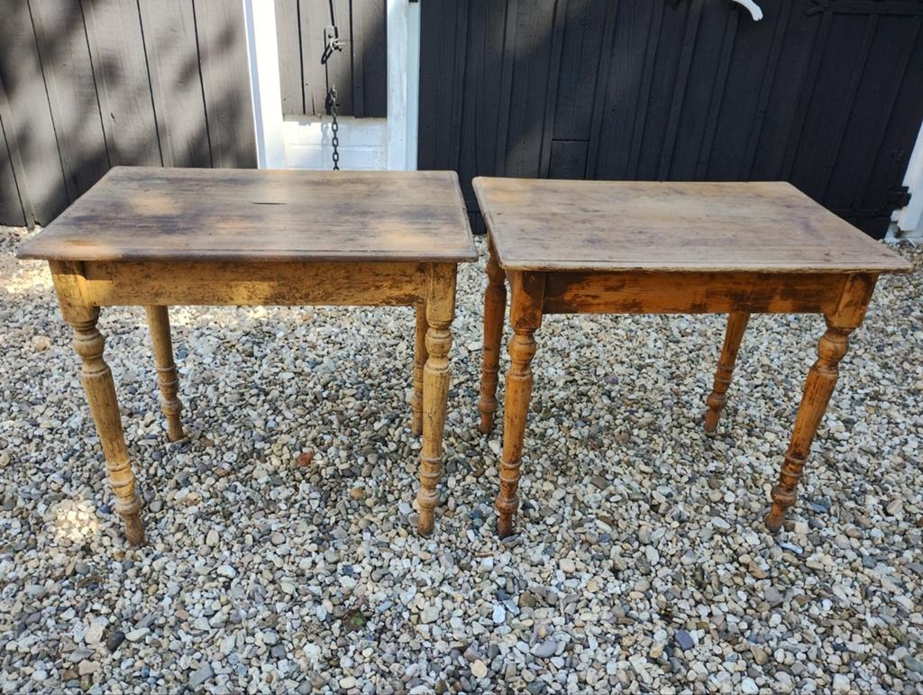 2 Franse Brocante Vintage tafel antiek curiosa keukentafel, Ophalen