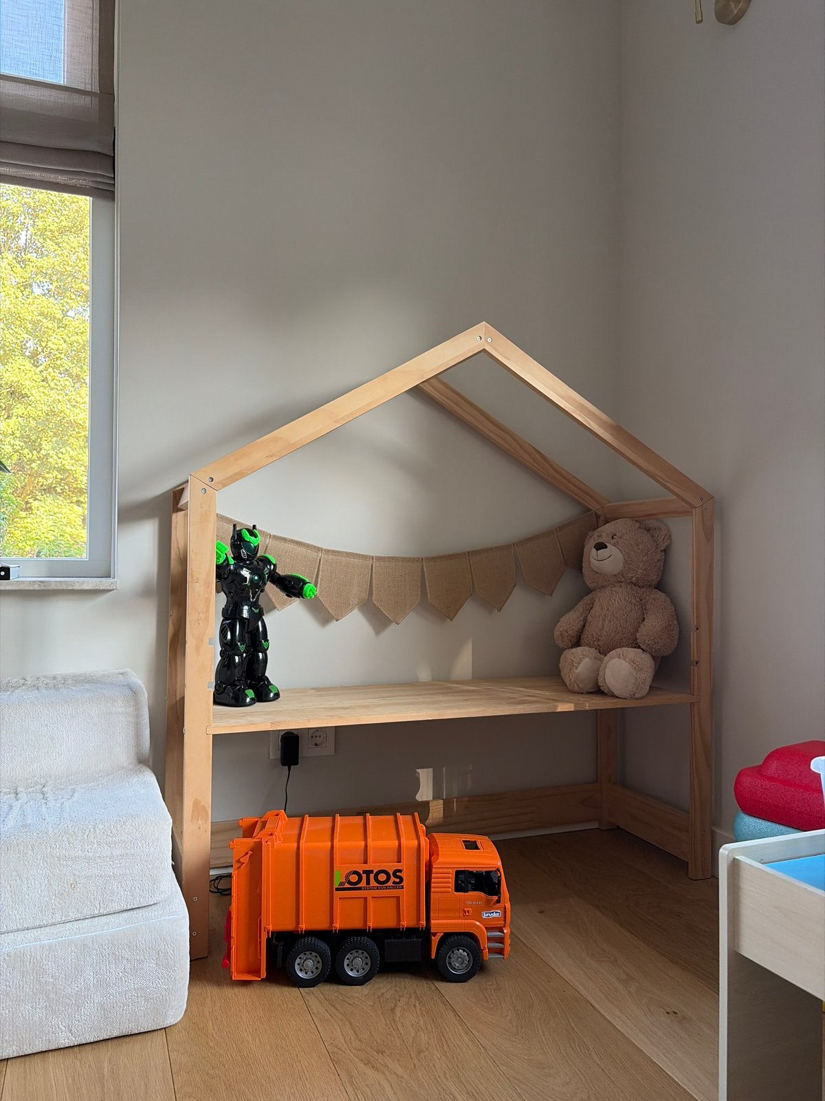 Houten speelhuisje/bureautje voor kinderen, Ophalen, Gebruikt, Tafel(s)
