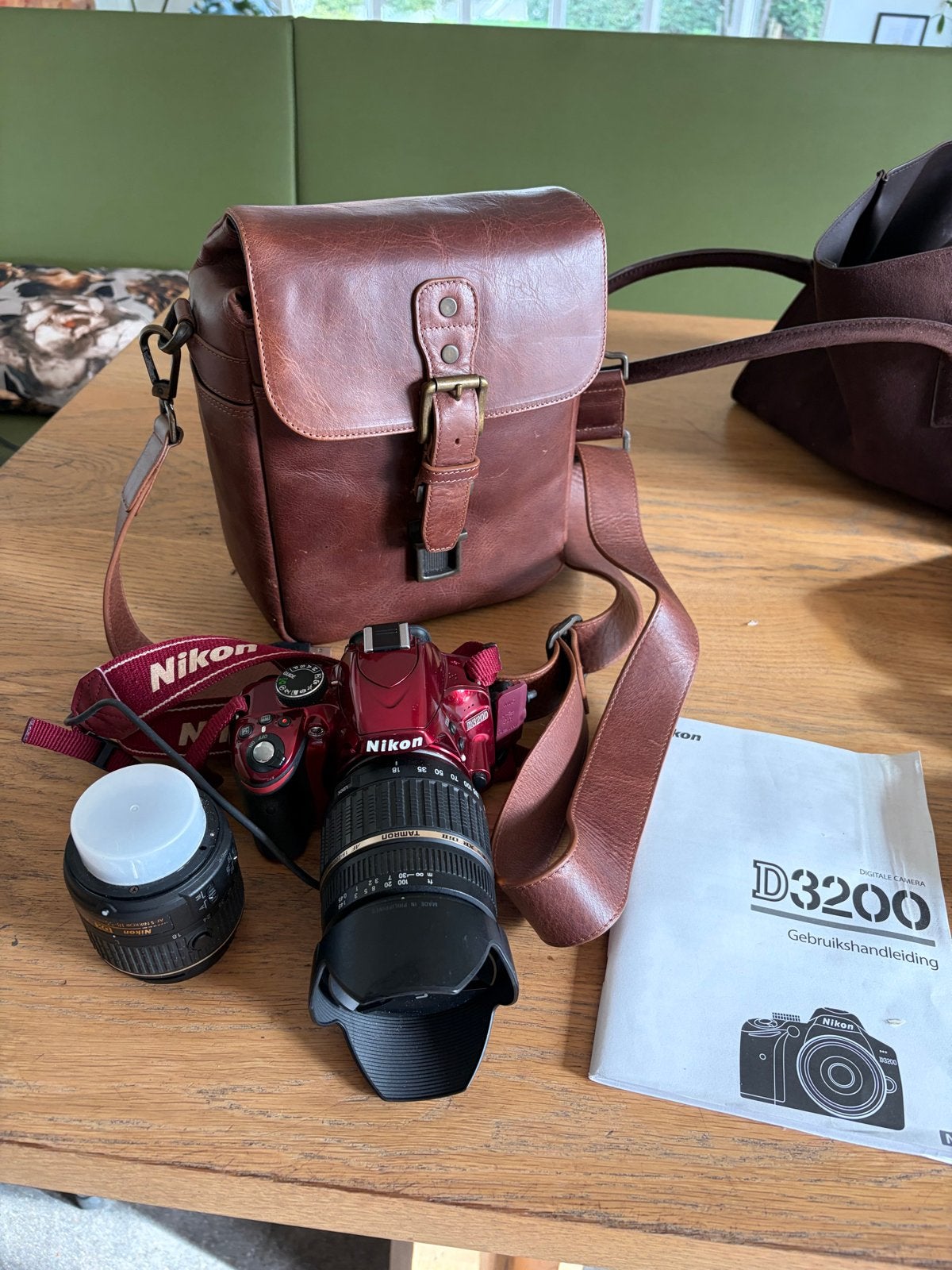 Nikon D3200 spiegelreflexcamera met Tamron lens, Audio, Tv en Foto, Gevoerd, Zo goed als nieuw, Nikon, Schoudertas