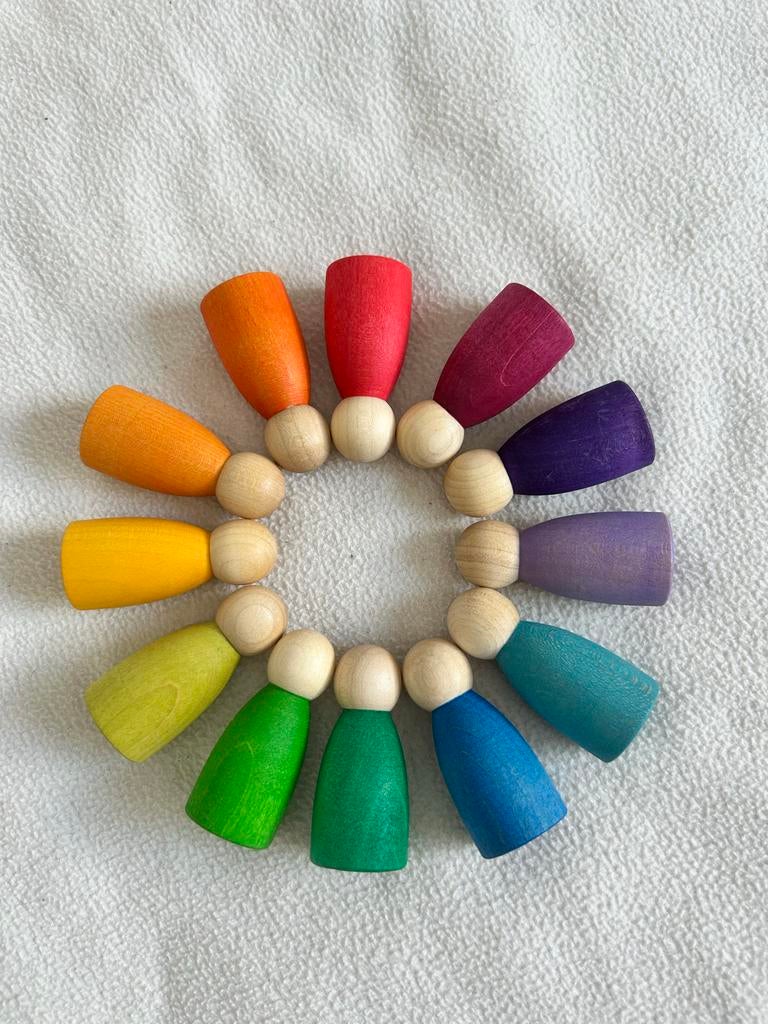 Nieuwe set Grapat Nins poppetjes - Regenboogkleuren, Ophalen of Verzenden, Nieuw, Overige typen