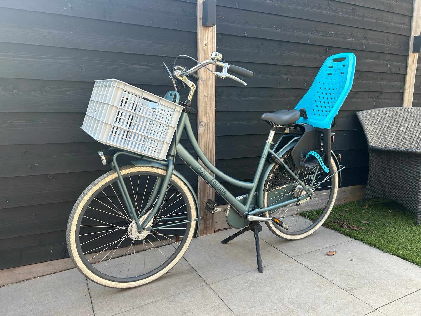 Cortina U4 family damesfiets met Yepp kinderzitje en krat, Gebruikt, Versnellingen, 50 tot 53 cm, Trommelrem