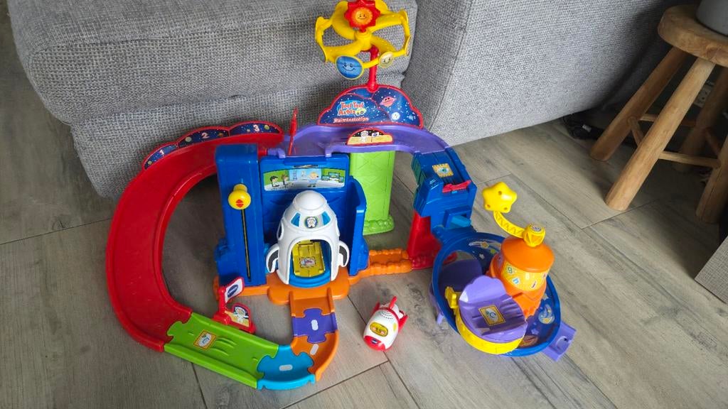 VTech Toet Toet Auto's Ruimtestation met auto, Ophalen of Verzenden, Gebruikt, Jongen of Meisje