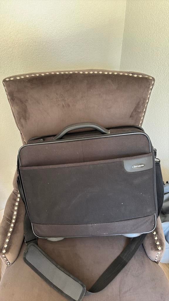 Samsonite Laptoptas, Computers en Software, Laptoptassen, Ophalen of Verzenden, 17 inch of meer, Zo goed als nieuw
