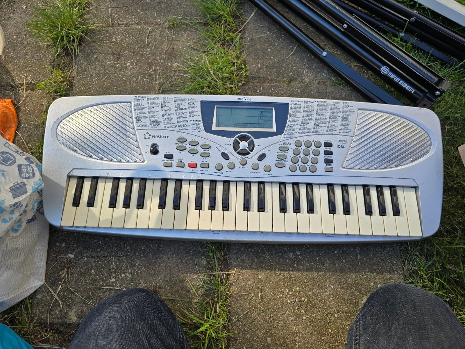 Renforce MC37A Keyboard - geen oplader, Muziek en Instrumenten, Keyboards, Gebruikt, Midi-aansluiting, Ophalen of Verzenden, 49 toetsen