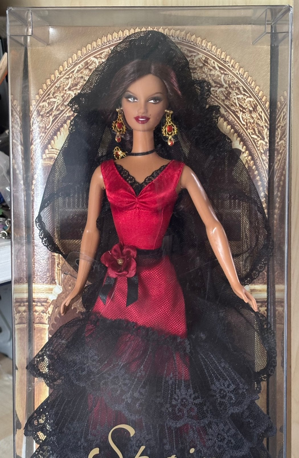 Spain Barbie NRFB, Ophalen of Verzenden, Zo goed als nieuw, Fashion Doll