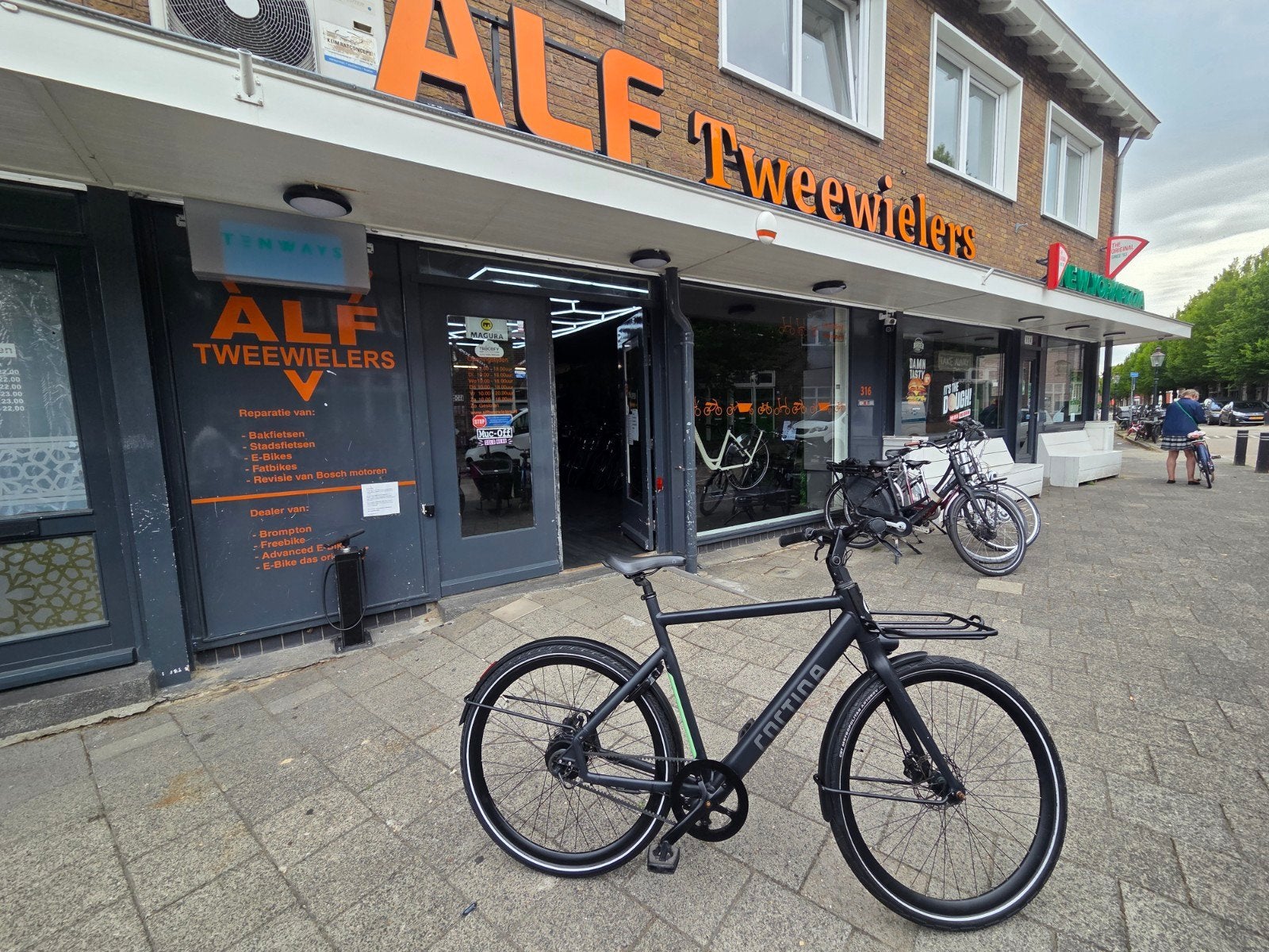 Cortina E-Lett zeer nette fiets, Ophalen, Herensingel 316, Zo goed als nieuw, Cortina