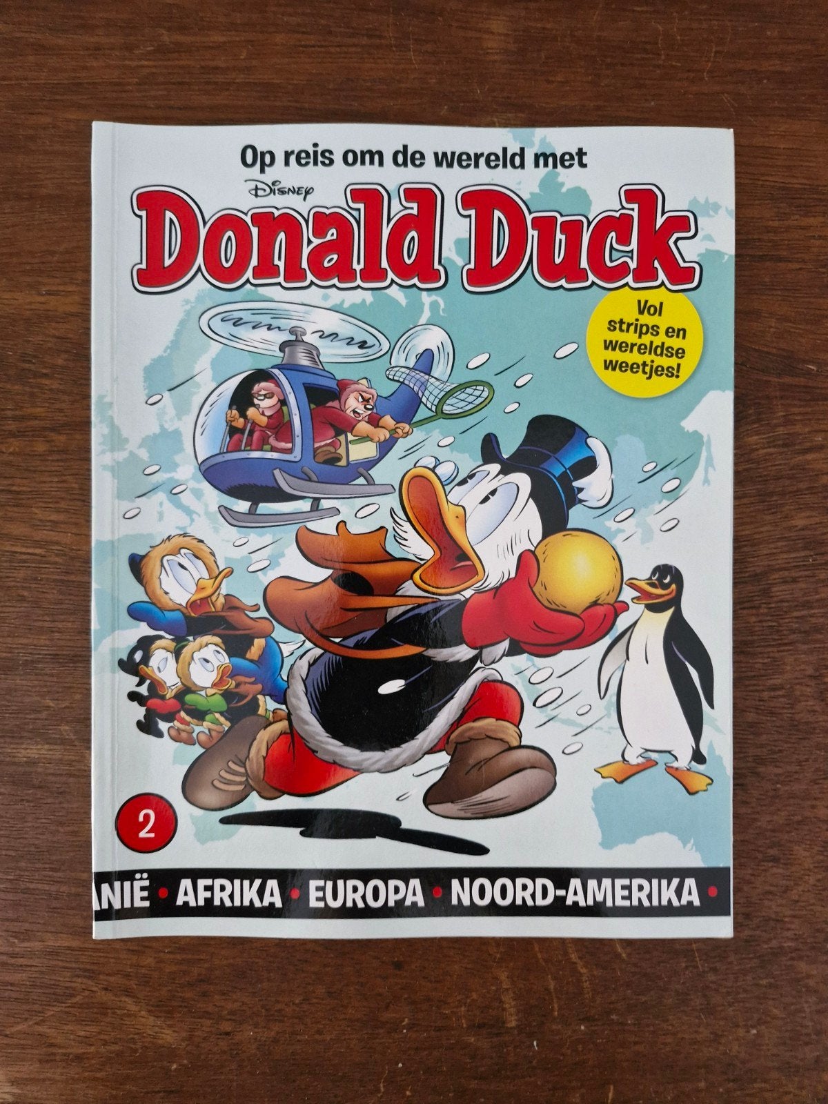 Donald Duck: Op reis om de wereld met Donald Duck - Deel 2, Eén stripboek, Ophalen of Verzenden, Zo goed als nieuw, Walt Disney