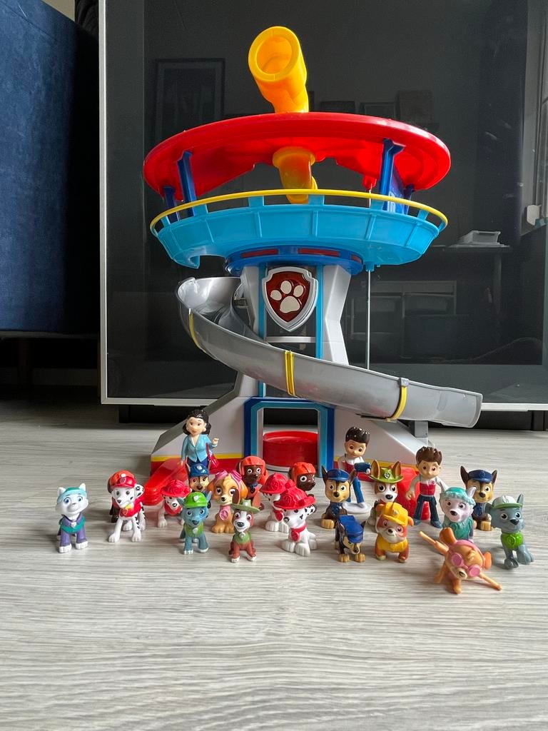 Paw Patrol Uitkijktoren met Figuren, Ophalen, Gebruikt