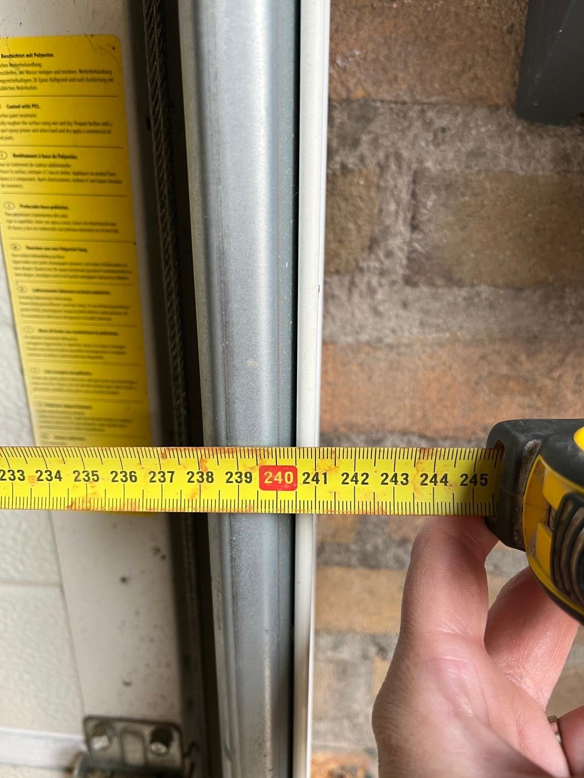 Gebruikte, Novoferm Garagedeur - Wit, 240 cm breed, Ophalen, Garagedeur, Zo goed als nieuw, Metaal