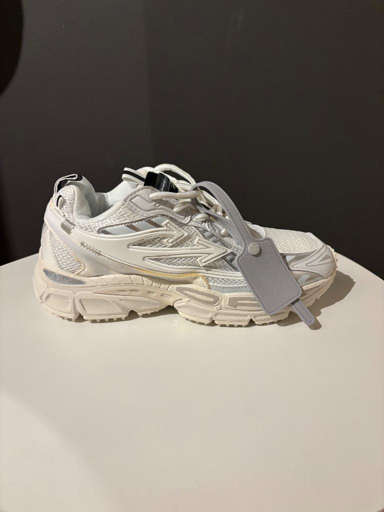 Off-White Be Right Back schoenen | NIEUW, Kleding | Heren, Schoenen, Wit, Nieuw, Ophalen of Verzenden, Sneakers of Gympen