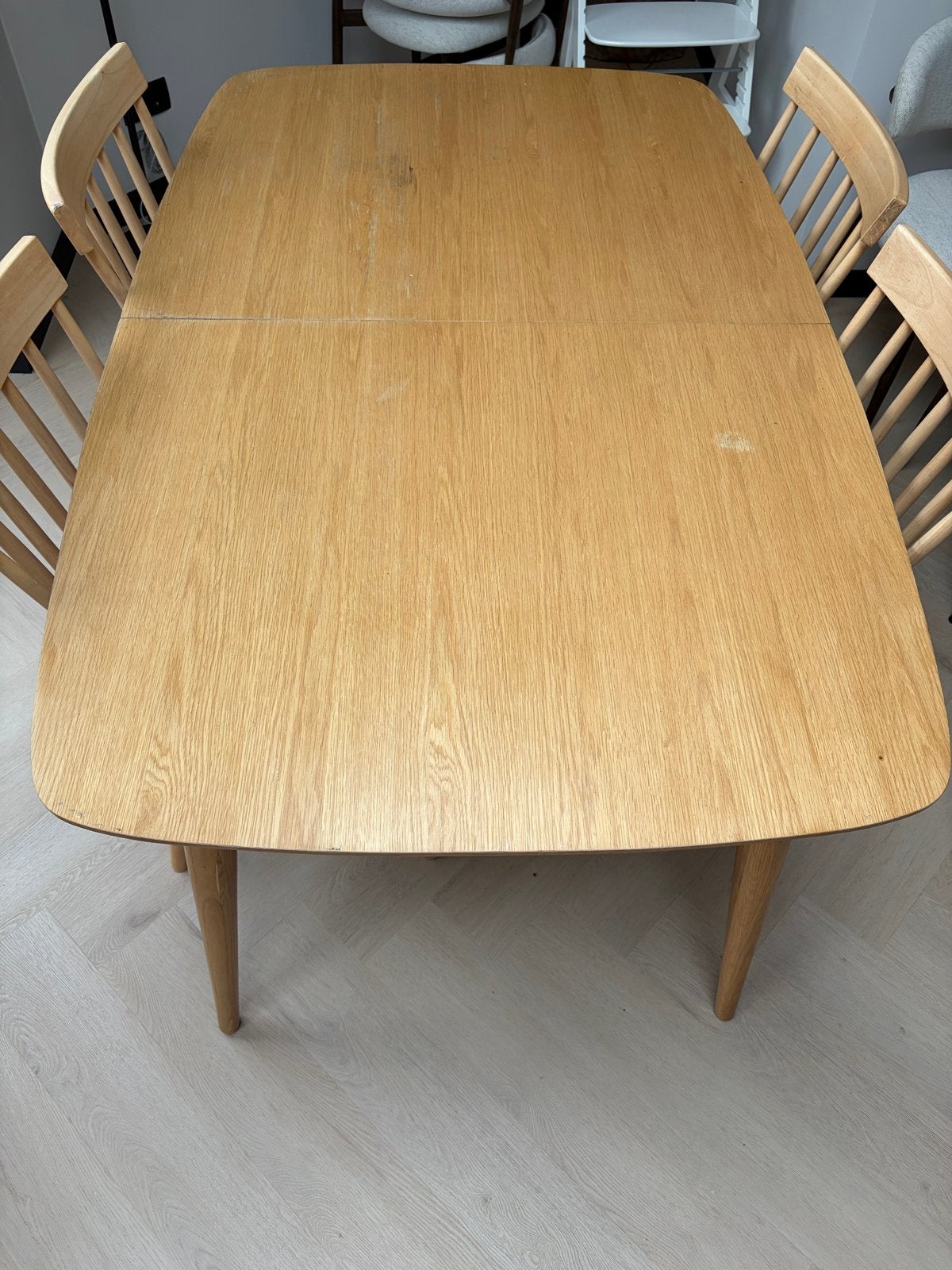 MADE dot com eettafel, Huis en Inrichting, Tafels | Eettafels, Ophalen, Gebruikt, Eikenhout, 50 tot 100 cm