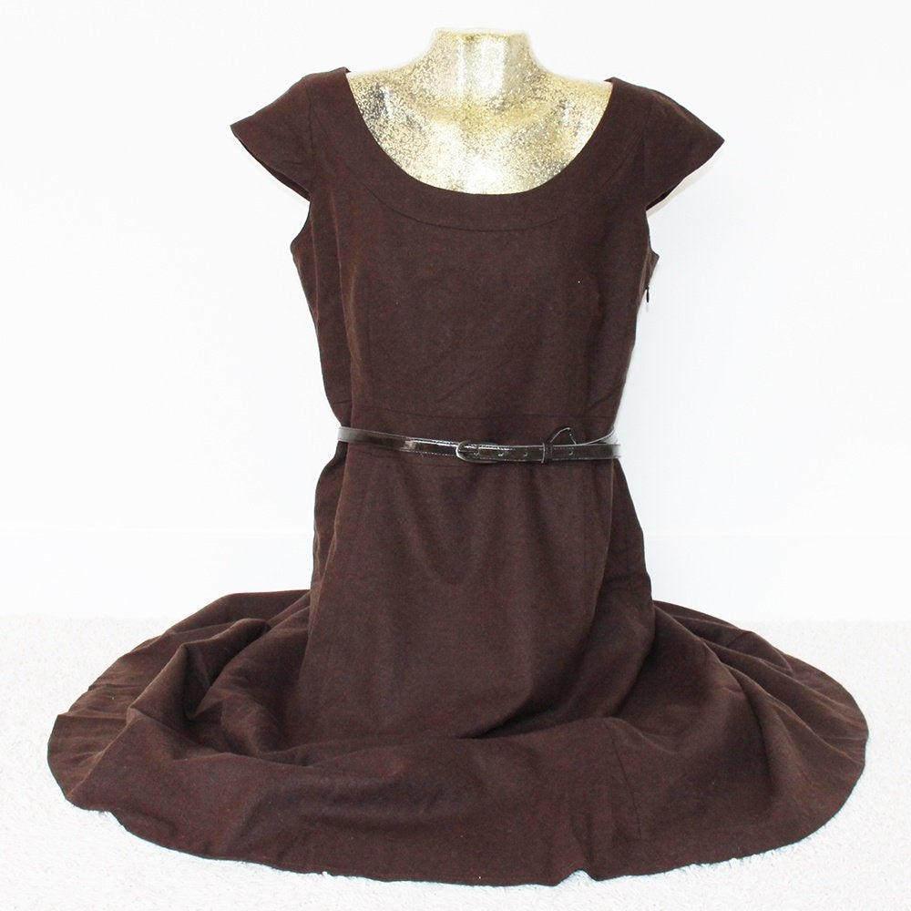 Schitterende Laura Ashley Jurk - 89 (Maat 42) € 85,-, Bruin, Maat 42/44 (L), Ophalen of Verzenden, Zo goed als nieuw