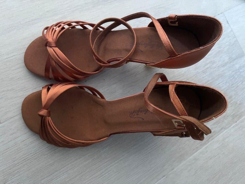 Dames dansschoenen maat 5 /38, Ophalen, Overige kleuren, Lalafarjan, Nieuw