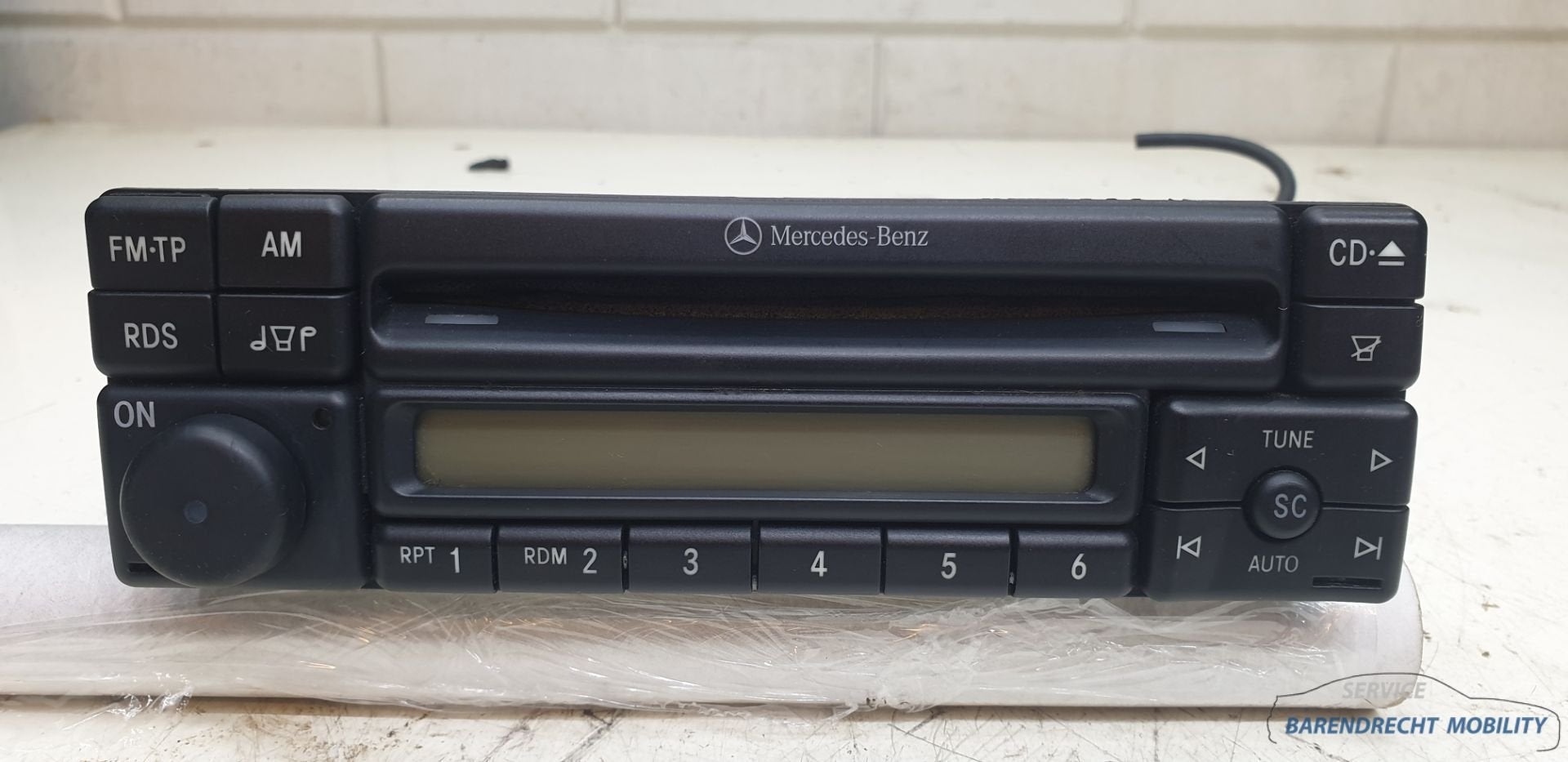 Originele Alpine Radio CD speler Mercedes retro MF2297 17082, Gebruikt, Mercedes-Benz AG, Mercedes-Benz, Ophalen of Verzenden