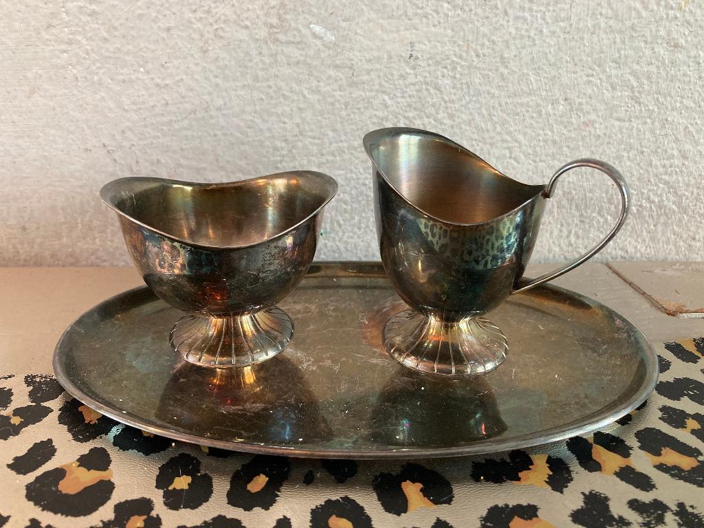 Roomstel Douwe Egberts DE verzilverd suikerpotje melkkan set, Ophalen of Verzenden, Zilver
