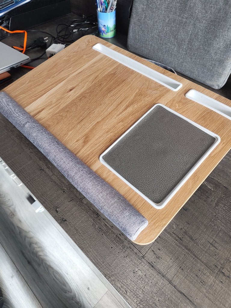 Laptop desk, Computers en Software, Laptoptafels, Ophalen, Zo goed als nieuw