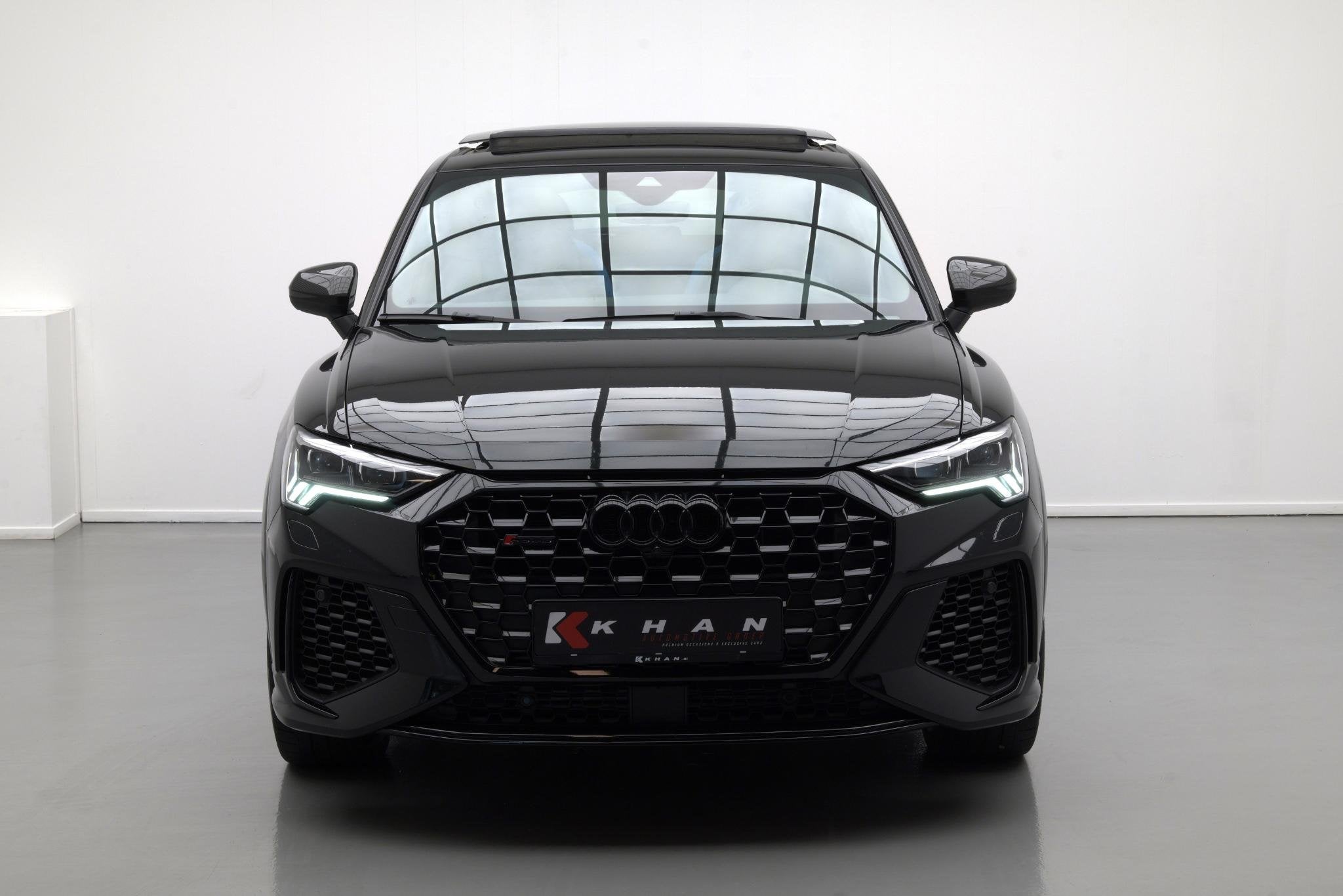 Audi RSQ3 Sportback 2.5 TFSI Quattro |Pano|Ceramic|Carbon|Me, Auto's, Automaat, Gebruikt, 1675 kg, Zwart