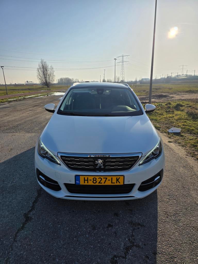 Peugeot 308 1.2 Puretech 110pk S&S 2020 Wit, Auto's, Peugeot, Voorwielaandrijving, 1199 cc, 620 kg, Wit