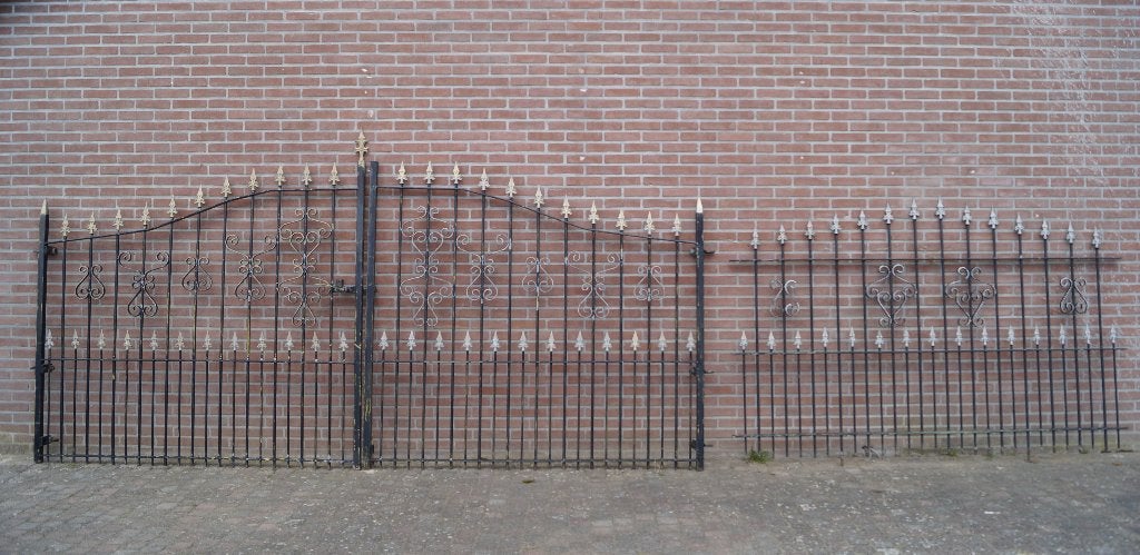 Smeedijzeren geschmede sierpoort  met sierhekwerk 20m antiek, Ophalen, Met poort, Gebruikt, Sierhekwerk