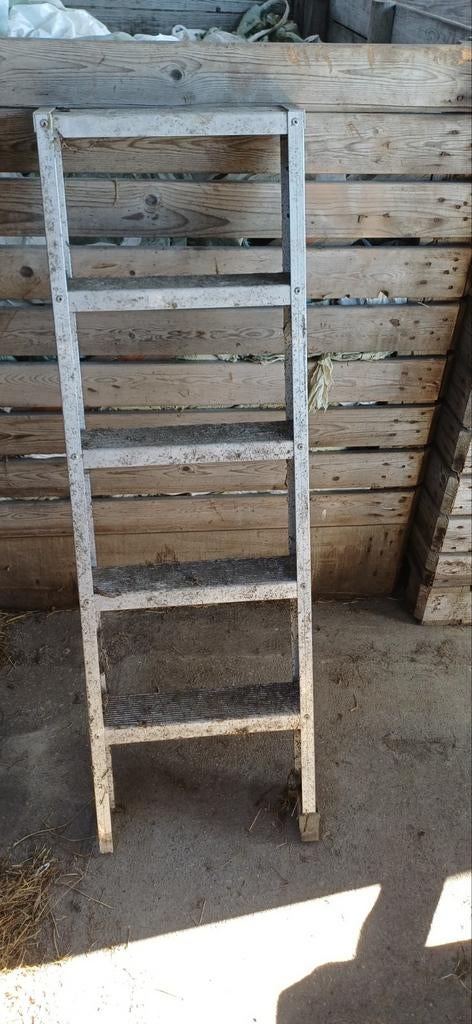 Melktank trapje, Doe-het-zelf en Verbouw, Ophalen of Verzenden, Minder dan 2 meter