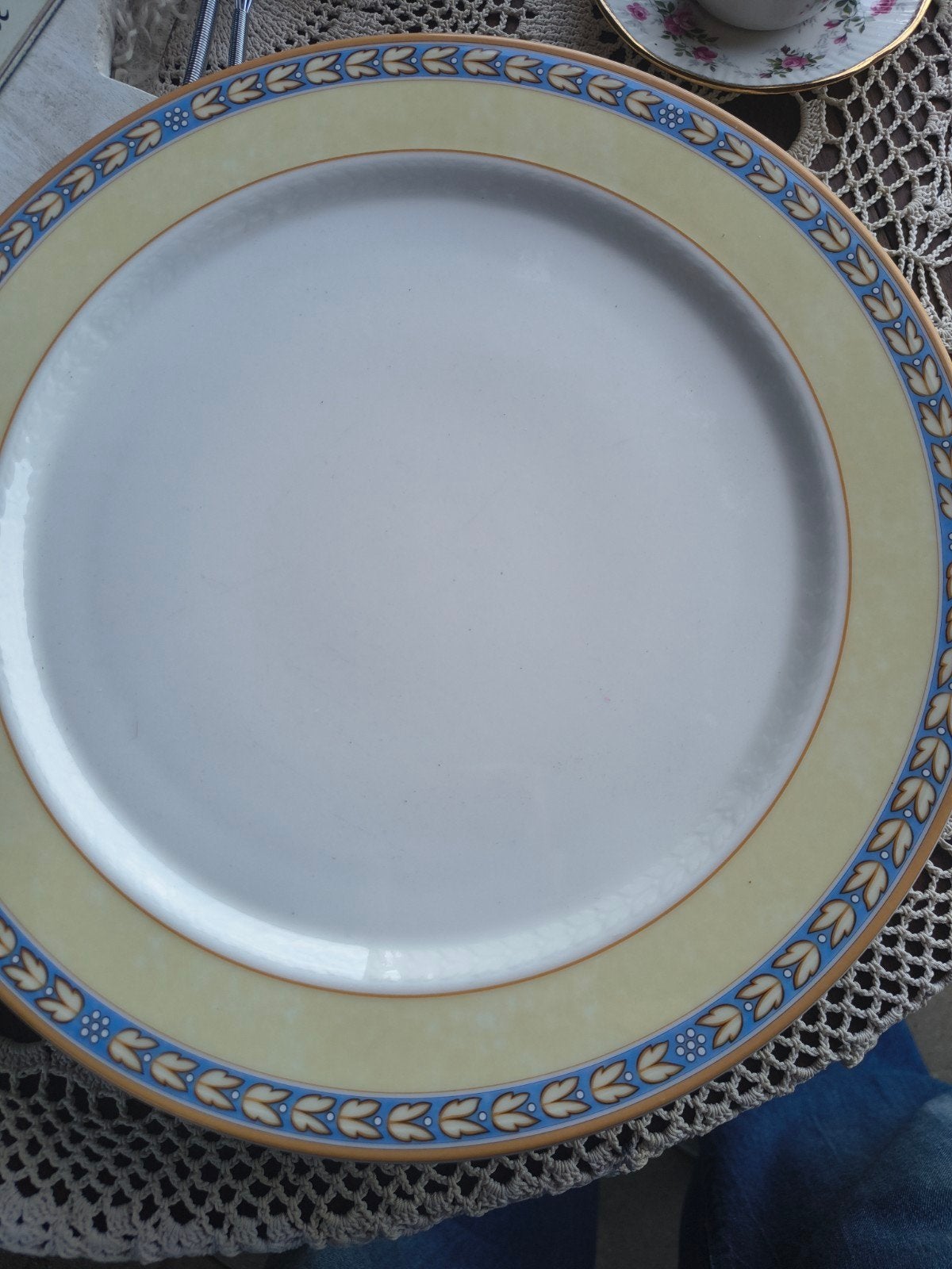 Villeroy & Boch Luxembourg borden - Geel/Blauw, Huis en Inrichting, Ophalen, Klassiek, Villeroy & Boch, Zo goed als nieuw