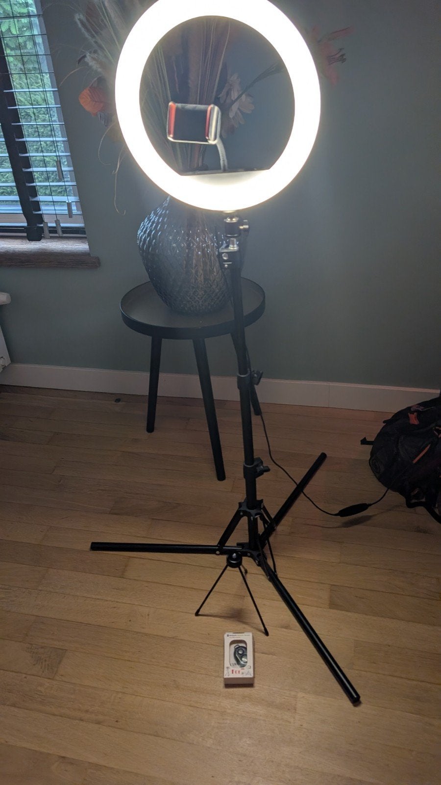 Ringlamp met statief en draadloze afstandsbediening, Audio, Tv en Foto, Ophalen of Verzenden, Zo goed als nieuw, Dimbaar, Studiolamp