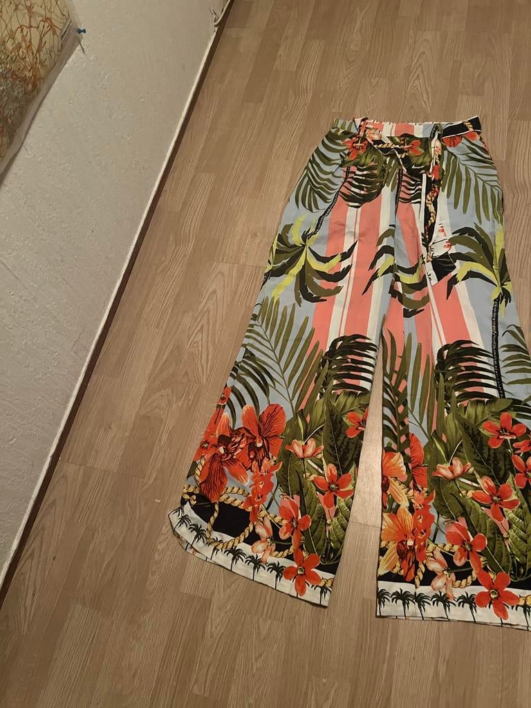 Prachtige bloemenbroek mt XS, Overige kleuren, Ophalen of Verzenden, Maat 34 (XS) of kleiner, Lang