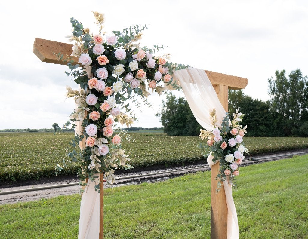Zijden bloemen backdrop - bruiloft, Hobby en Vrije tijd, Ophalen, Nieuw, Versiering, Geboorte of Huwelijk