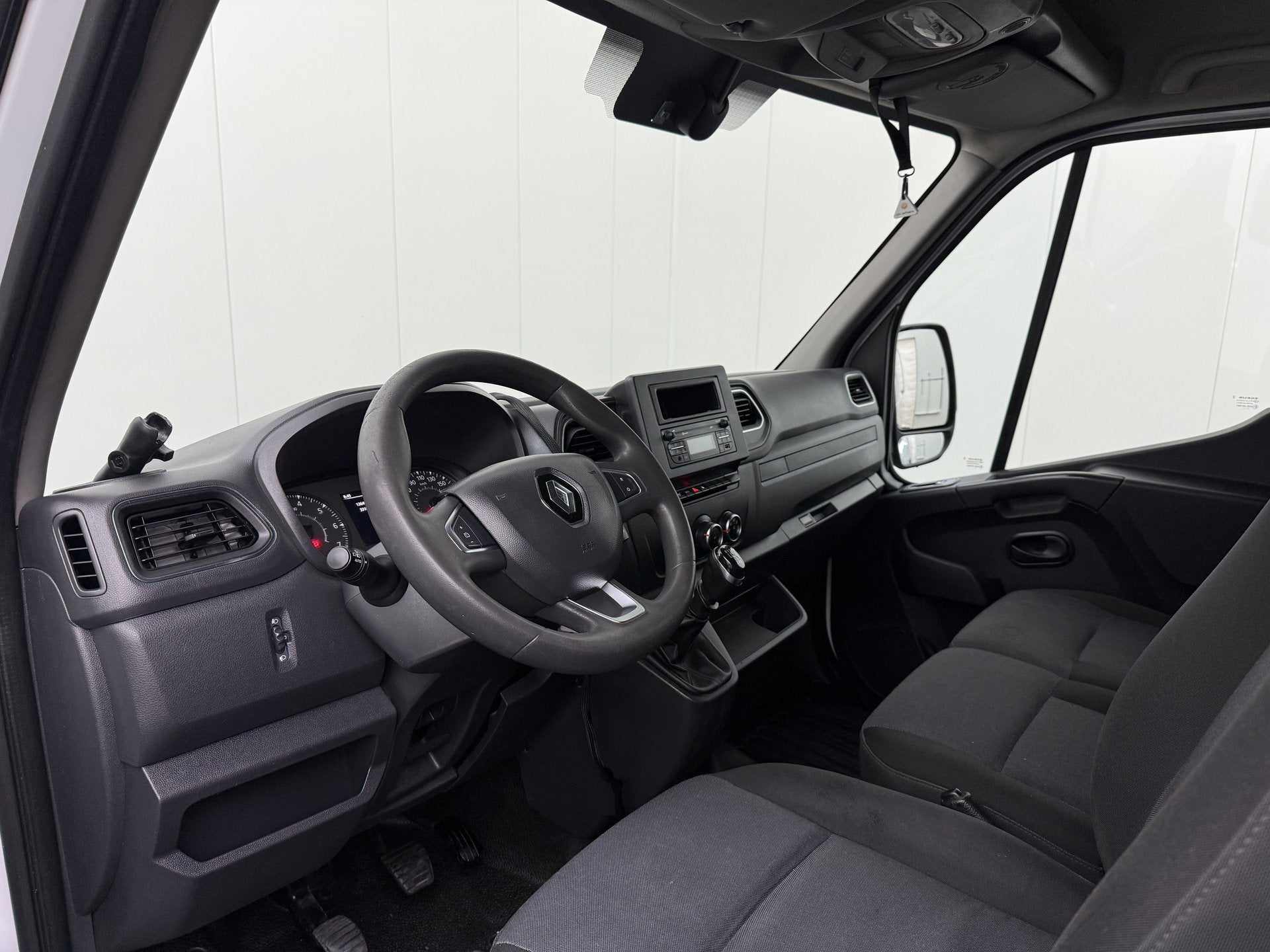 Renault Master 2.3DCI 130PK L2H2 Hoogwerker 12Mtr | Airco |, Auto's, Gebruikt, Euro 6, Multifunctioneel stuurwiel, Renault