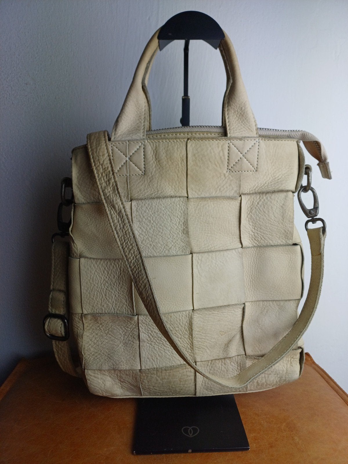 Ecru hand/crossbody tas gevlochten Shabbies, Ophalen of Verzenden, Gebruikt, Wit, Handtas