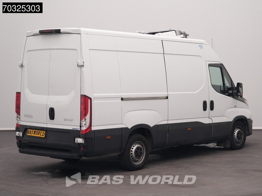 Iveco Daily 35S16 Roof Damage! Automaat Koelwagen Thermo Kin, Auto's, Automaat, Stof, Gebruikt, Euro 6