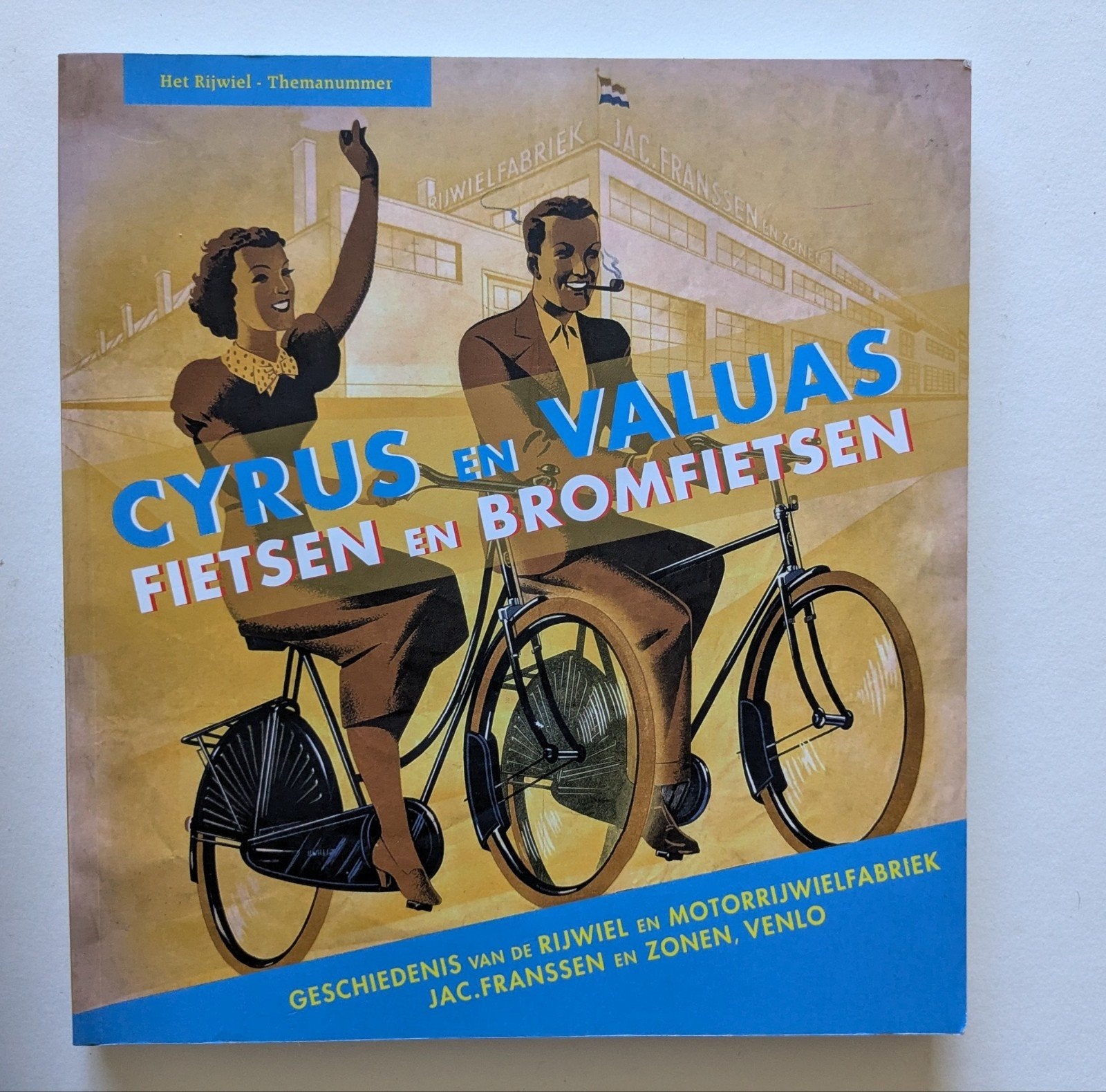 Cyrus & Valuas Fietsen & Bromfietsen, Ophalen of Verzenden, Gelezen